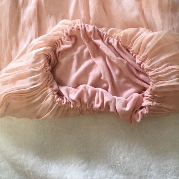 Halter tie neck top - Picture 3 of 7